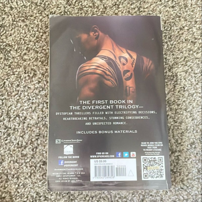 Divergent Movie Tie-In Edition