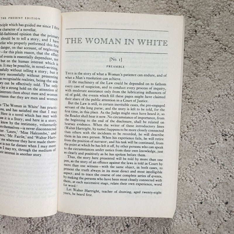 The Woman in White (Oxford World's Classics Edition, 1980)