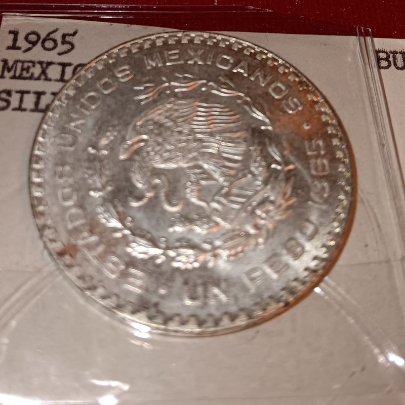 1965 Silver one peso coin BU