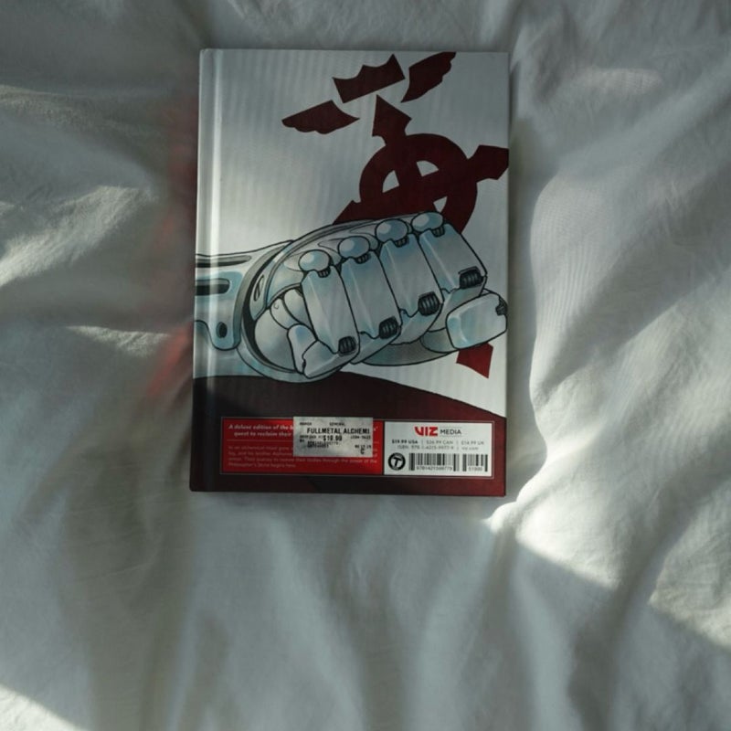 Fullmetal Alchemist: Fullmetal Edition, Vol. 1