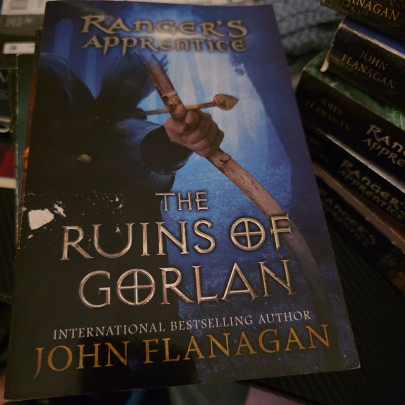 Rangers apprentice bookset. book 1-4