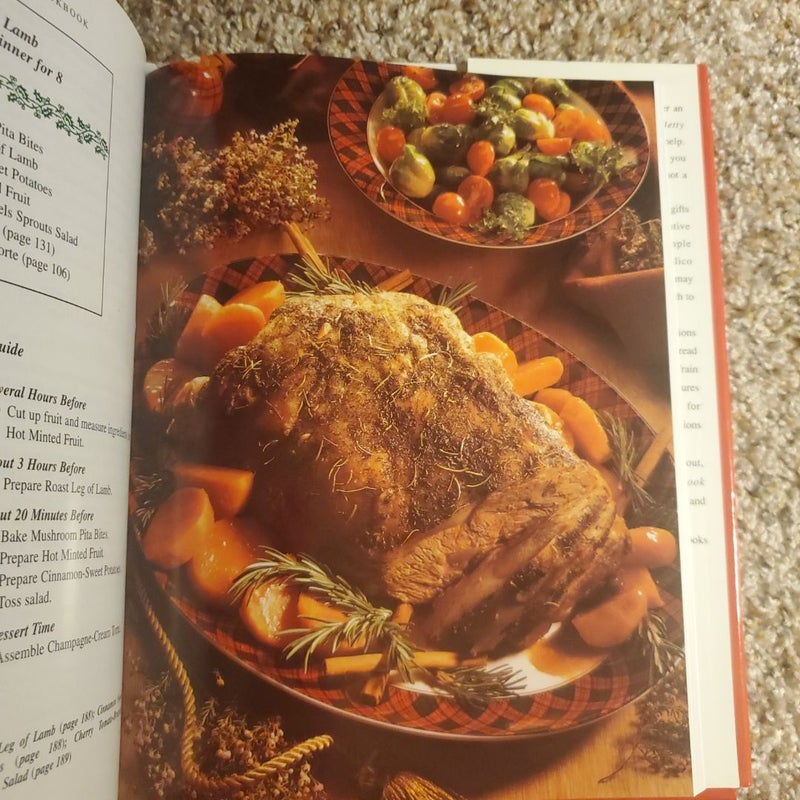 Betty Crocker's New Christmas Cookbook