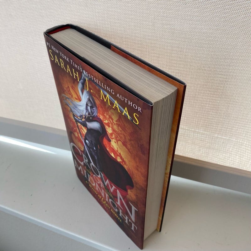 Crown of Midnight (Original Hardcover)