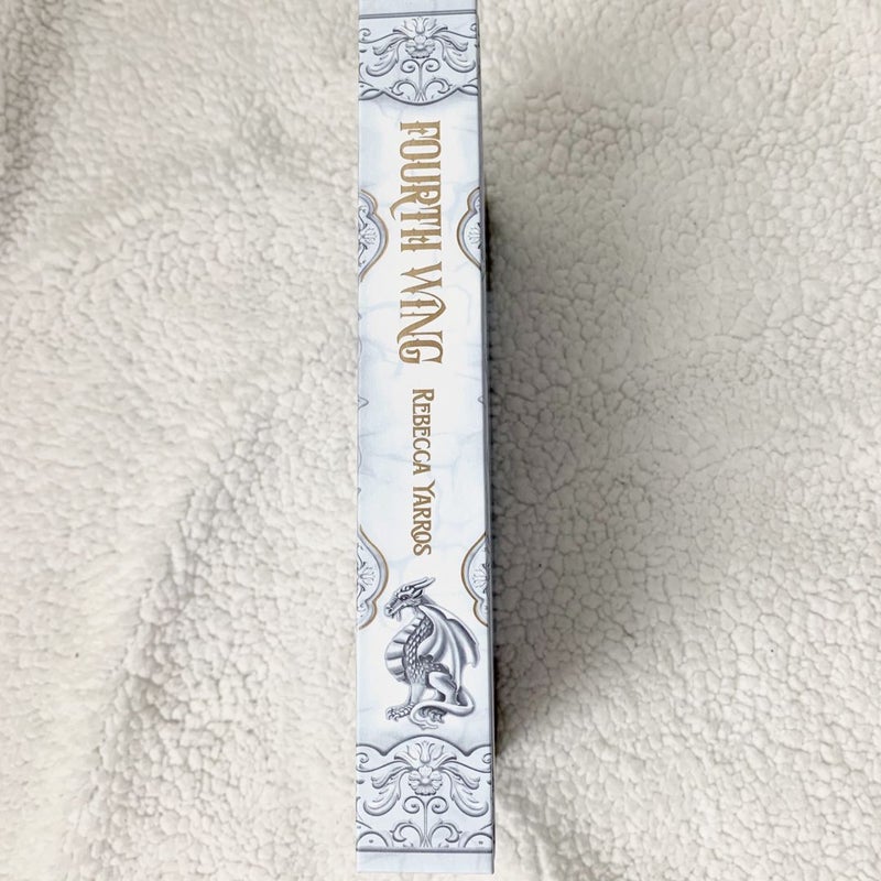 Fourth Wing (The Bookish Box Exclusive Luxe Edition)