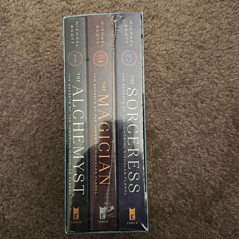 The Secrets of the Immortal Nicholas Flamel Boxed Set (3-Book)