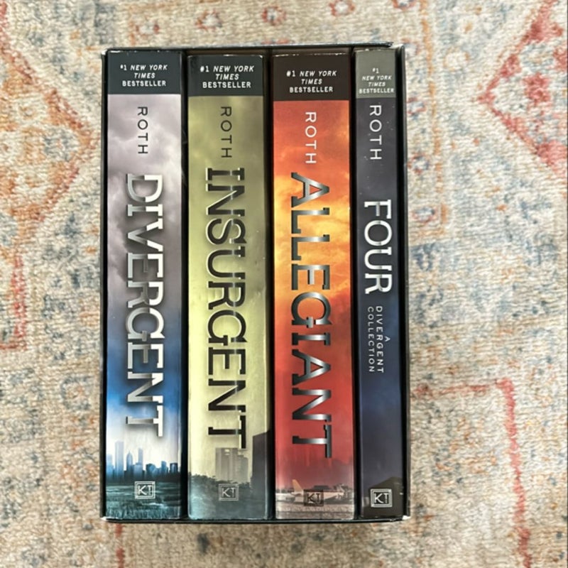 Divergent Series Four-Book Paperback Box Set