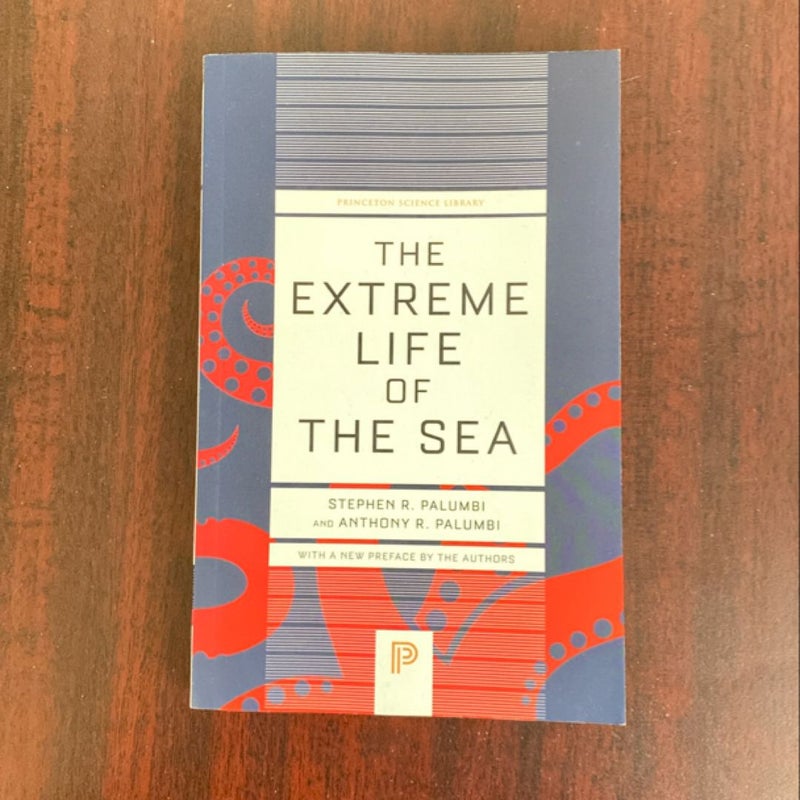 The Extreme Life of the Sea