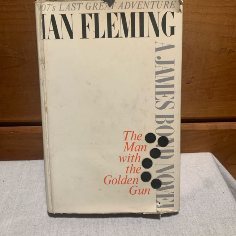 The Man with the Golden Gun (1st ed.)