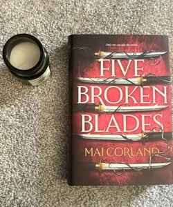 Five Broken Blades (Deluxe Limited Edition)