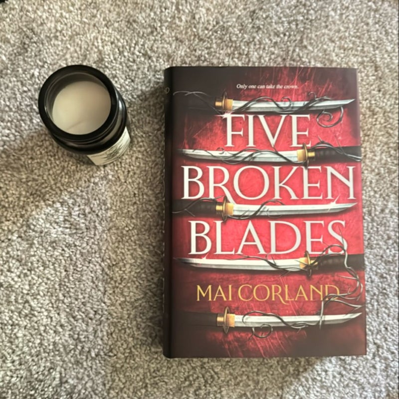 Five Broken Blades (Deluxe Limited Edition)