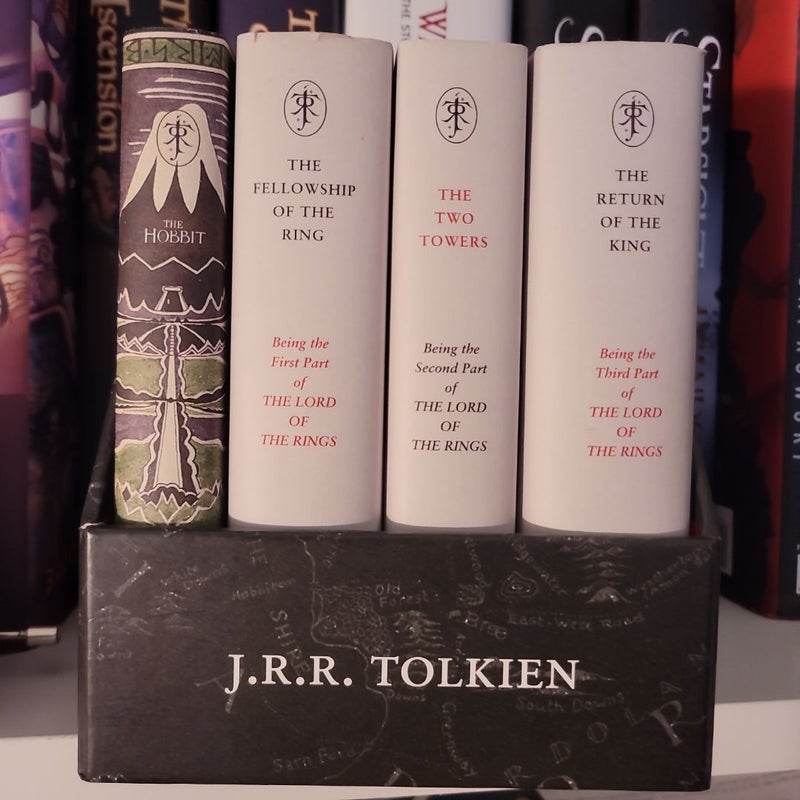 The Hobbit and the Lord of the Rings Gift Set: a Middle-Earth Treasury