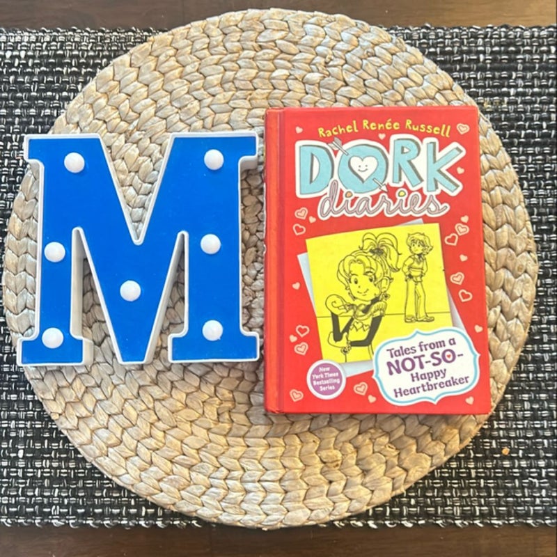 Dork Diaries 6