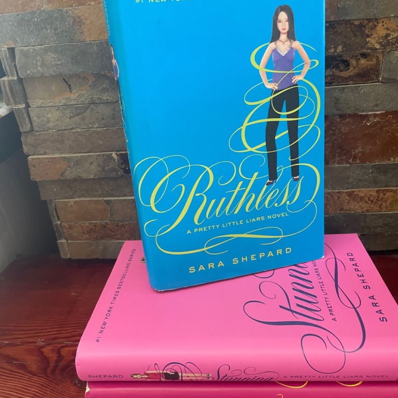 Pretty Little Liars bundle