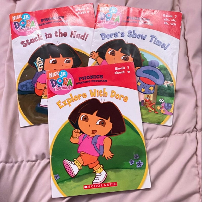 Dora phonics book set