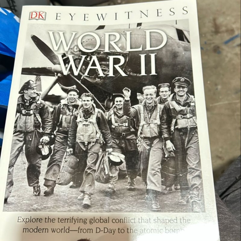 DK Eyewitness Books: World War II