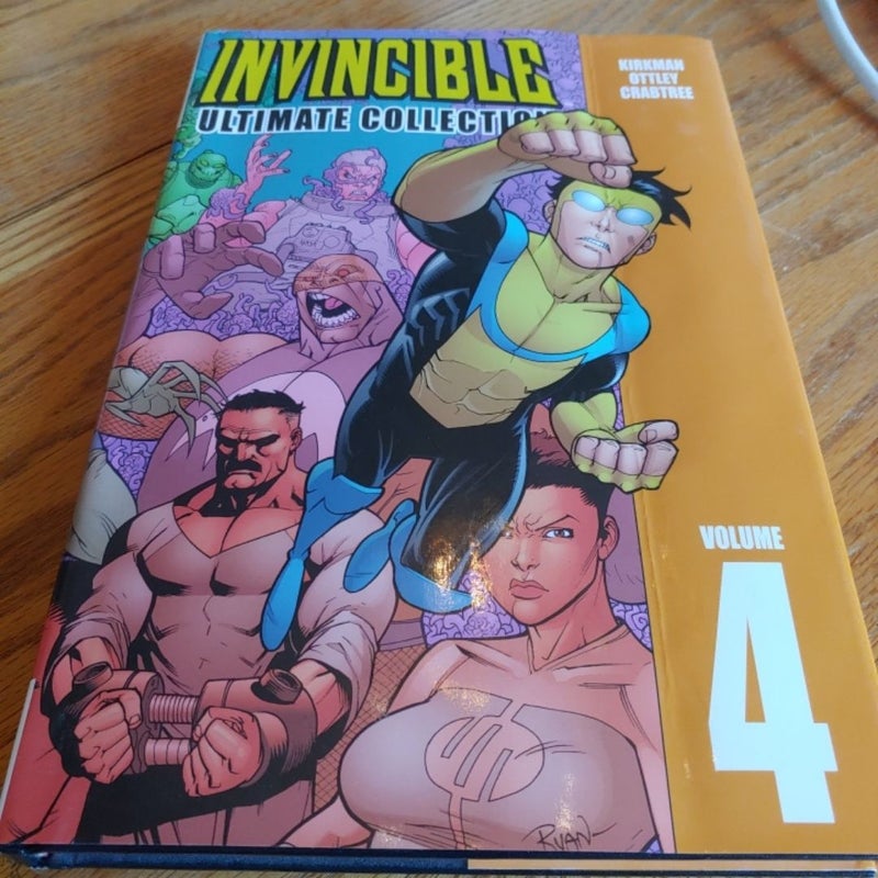 Invincible: the Ultimate Collection Volume 4