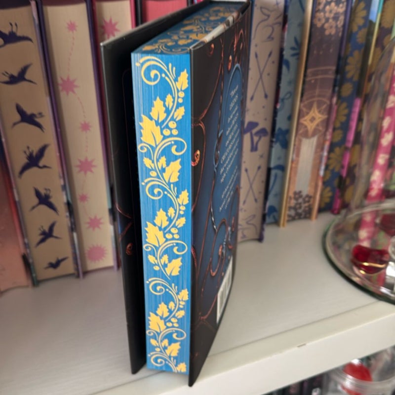 The Wren in the Holly Library (Deluxe Limited Edition)