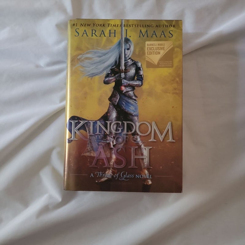 Kingdom of Ash - B&N exclusive edition - original cover