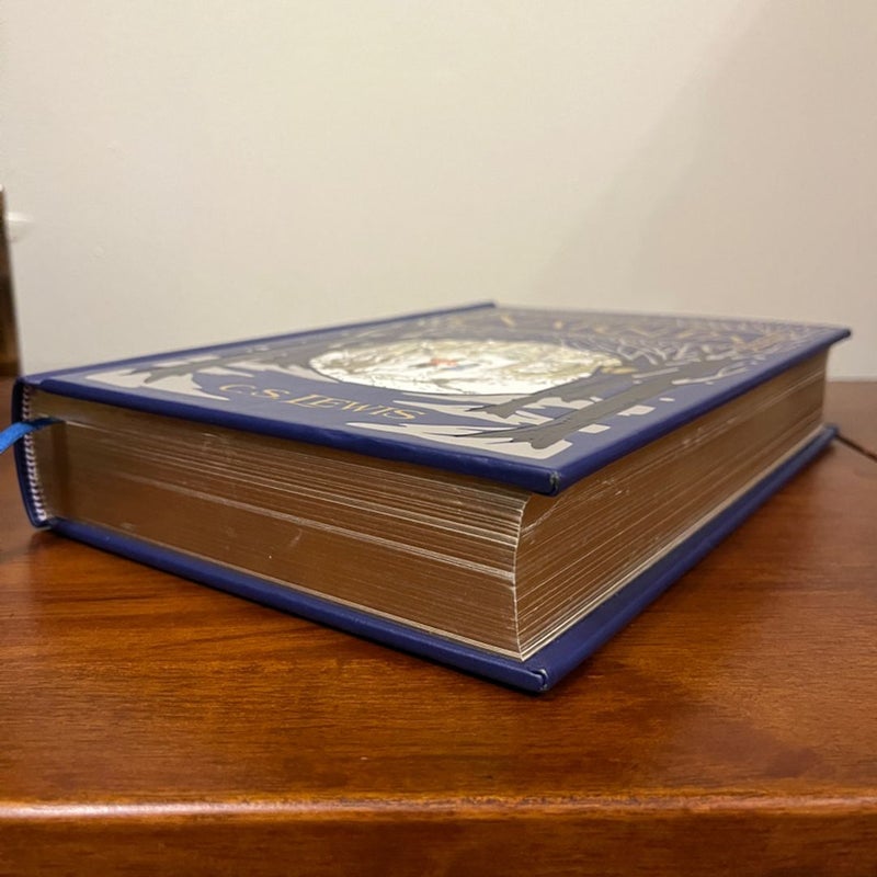 The Chronicles of Narnia Barnes & Noble leatherbound