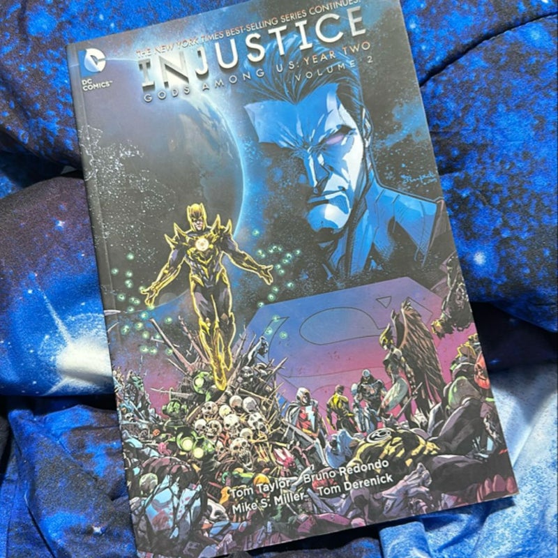 Injustice: Gods among Us: Year Two Vol. 2