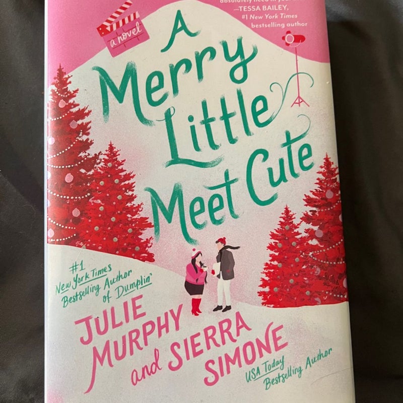 A Merry Little Meet Cute