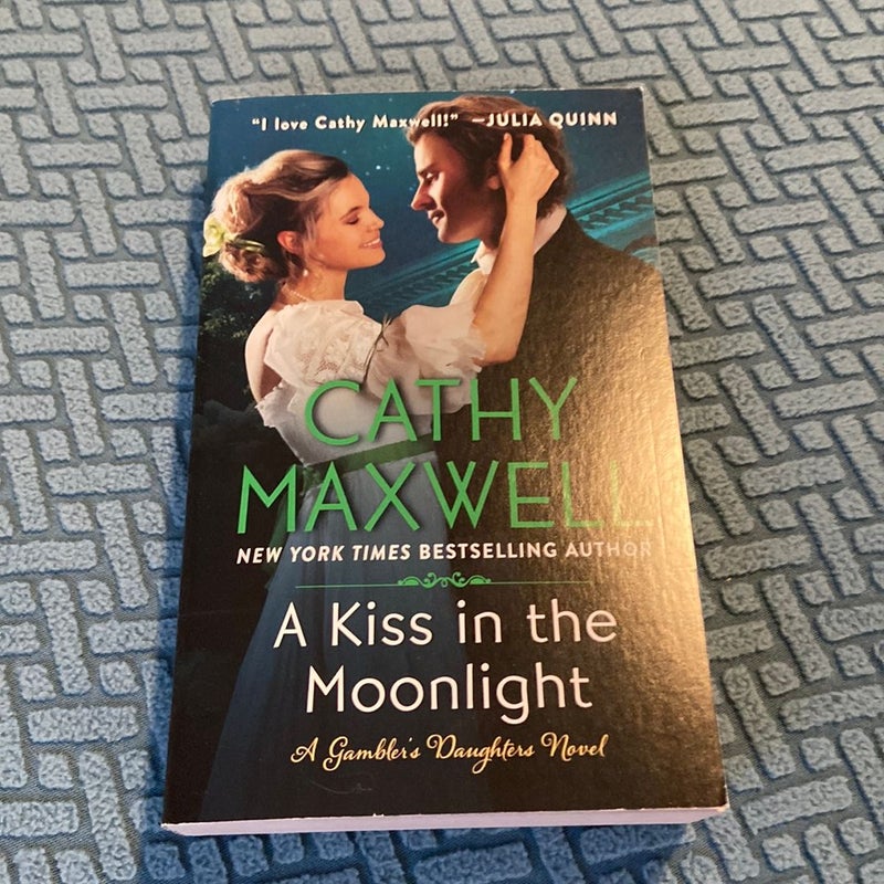 A Kiss in the Moonlight