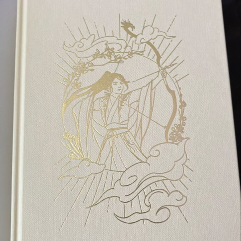 Heart of the Sun Warrior (Signed Fairyloot Edition) 