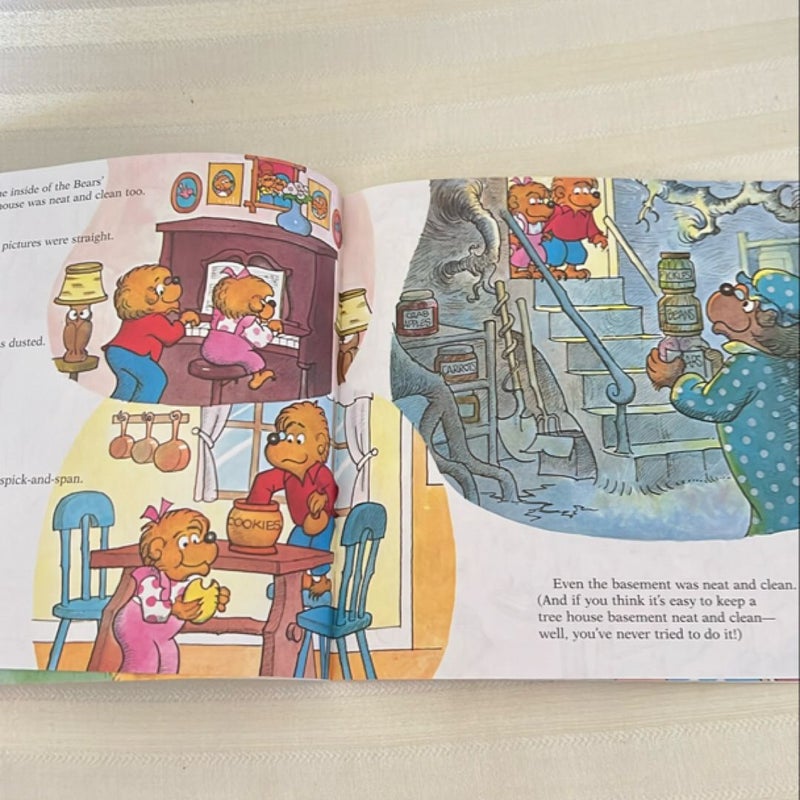 The Berenstain Bears and the Messy Room