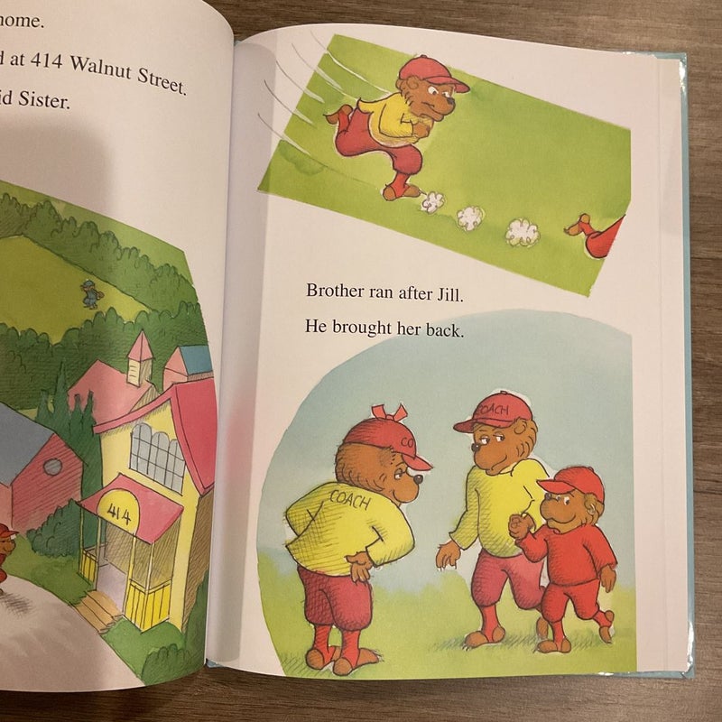 The Berenstain Bears Play T-Ball