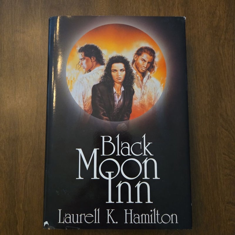 Black Moon Inn