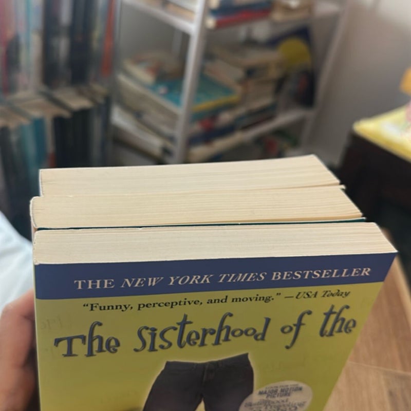 The Sisterhood of the Traveling Pants 3 Book Bundle 