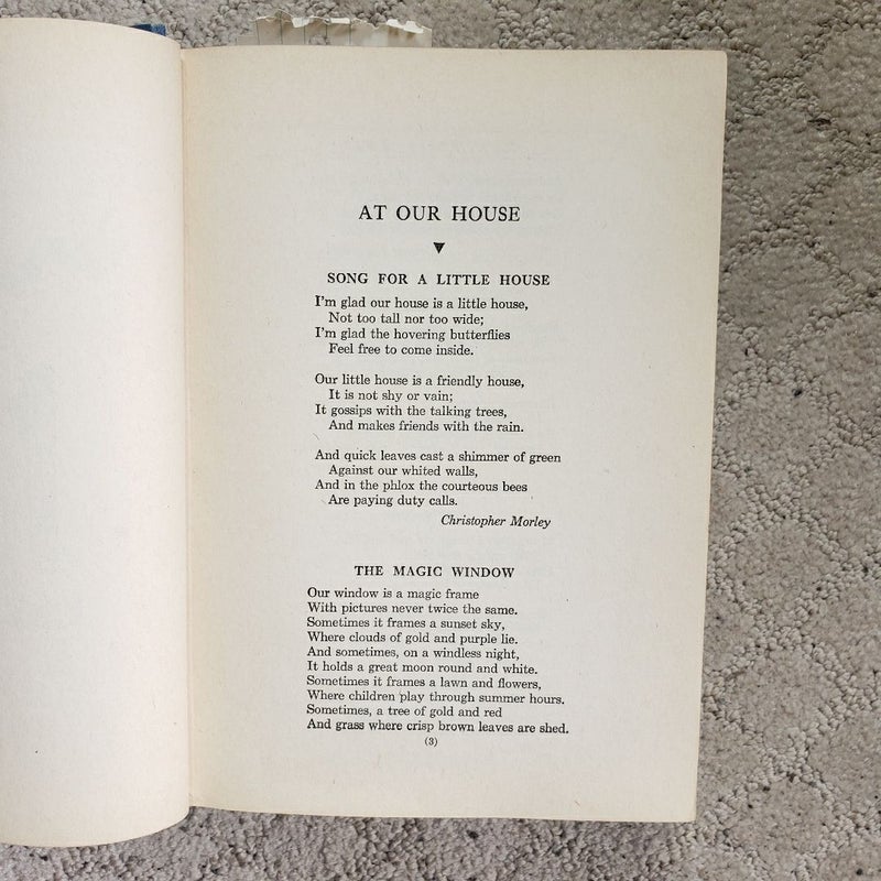 My Poetry Book: An Anthology of Modern Verse for Boys and Girls 