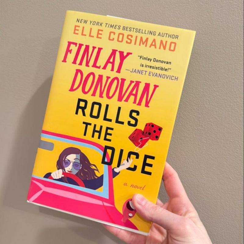 Finlay Donovan Rolls the Dice