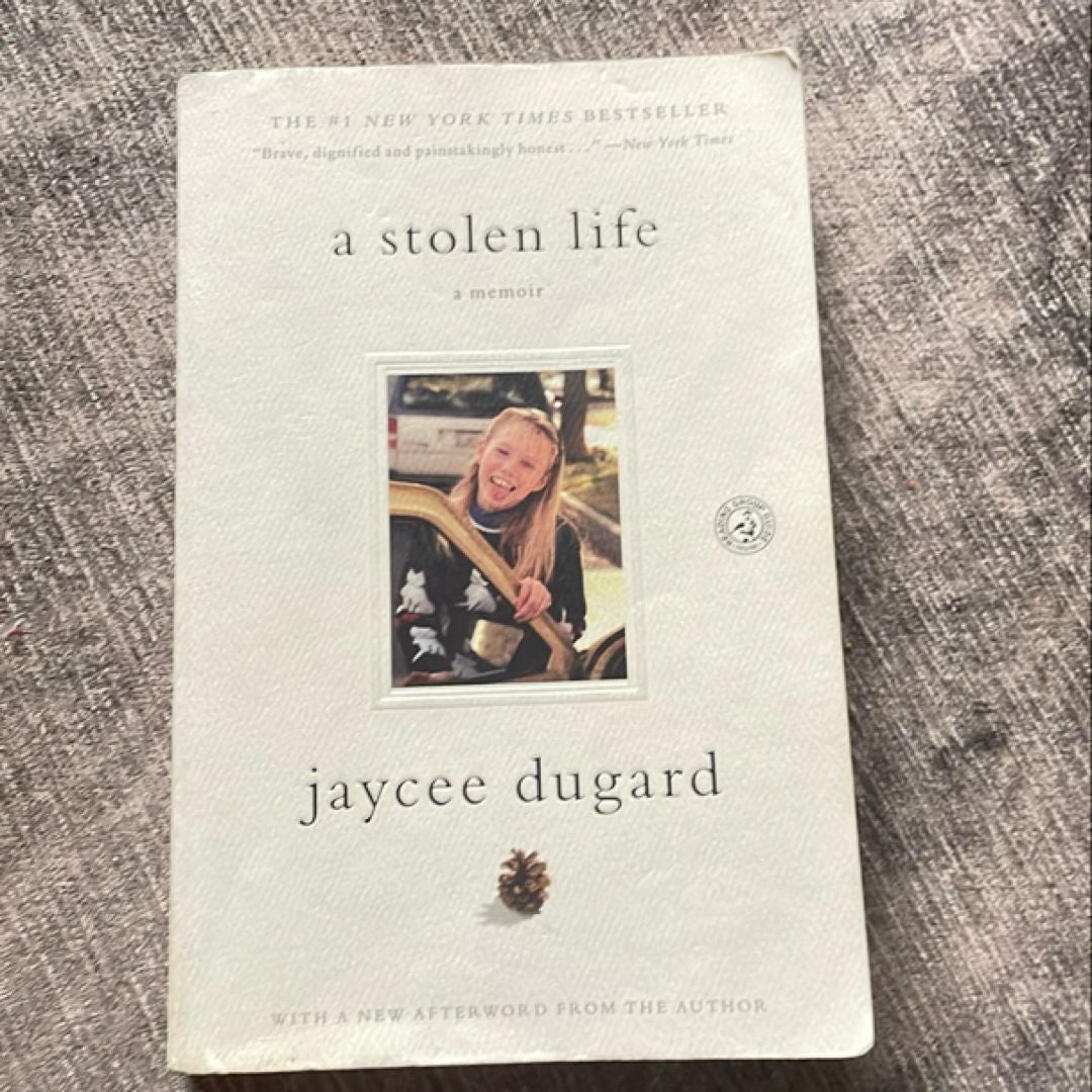 A Stolen Life by Jaycee Dugard, Paperback | Pangobooks