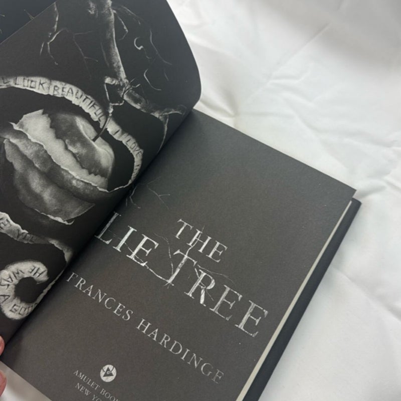 The Lie Tree