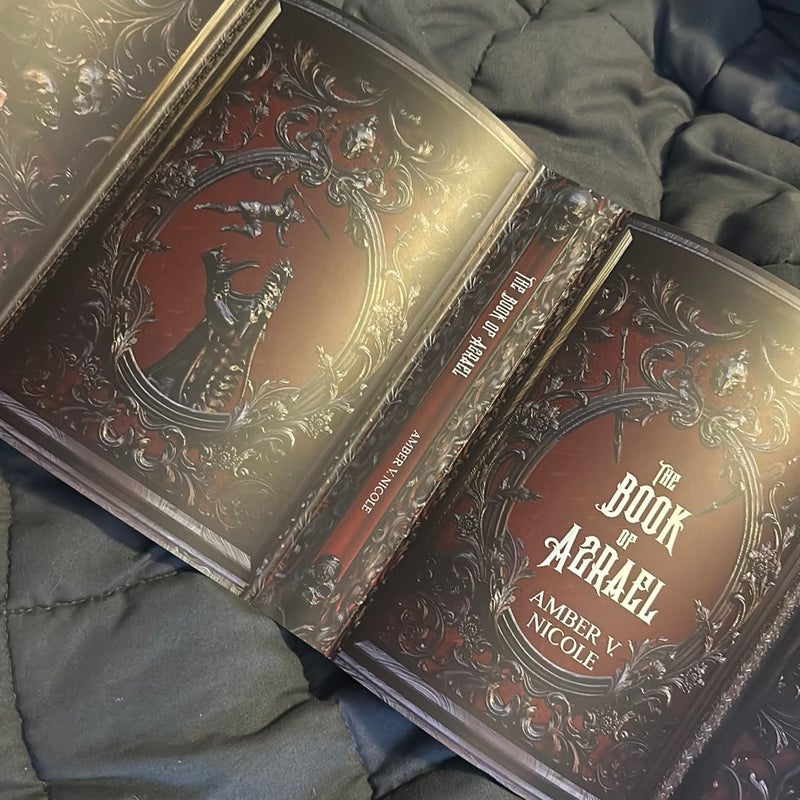 【未開封】THE BOOK(Limited Edition) The Book of Azrael (Bookish Box Signed Special Edition) by Amber V