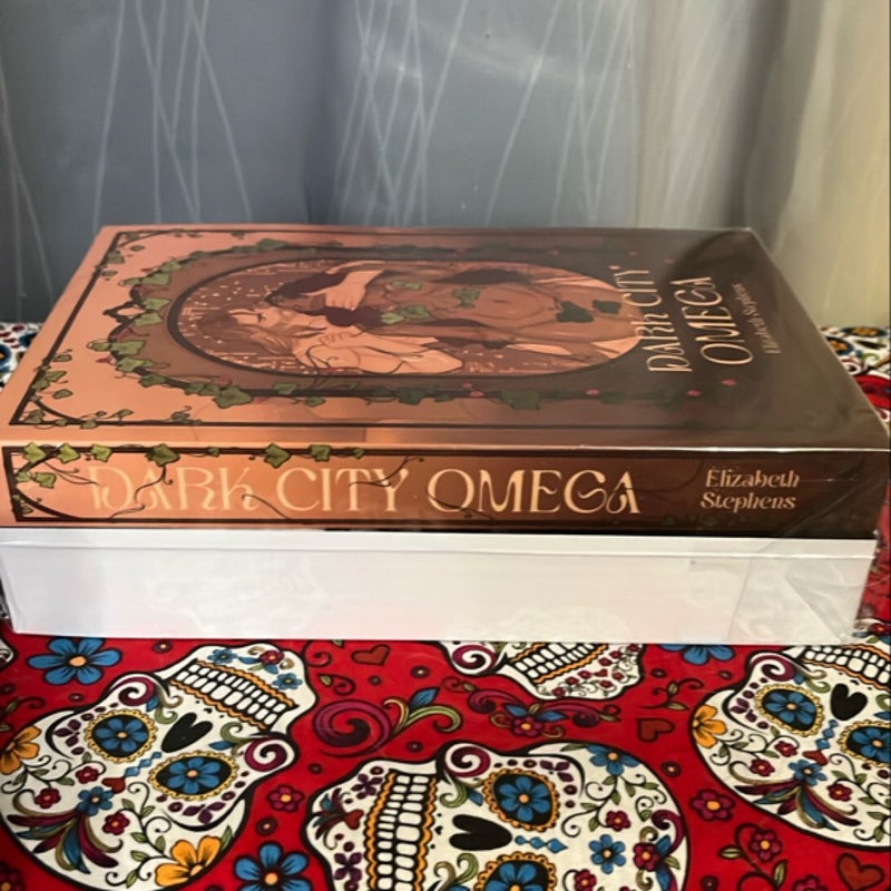 Dark City Omega & Lord of Population (Renegade Romance)