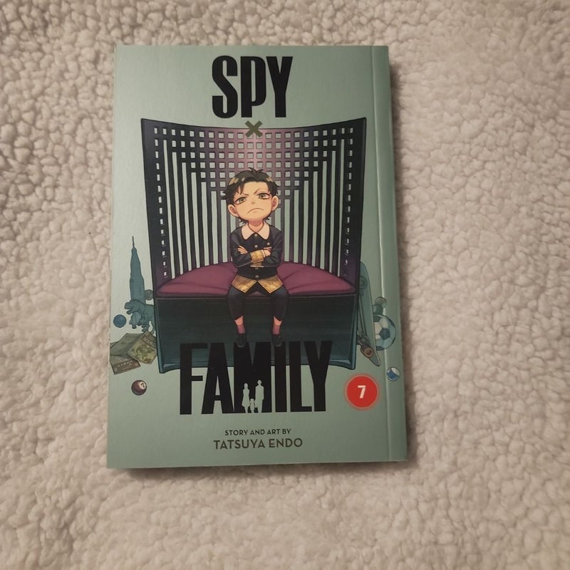 Spy X Family, Vol. 7