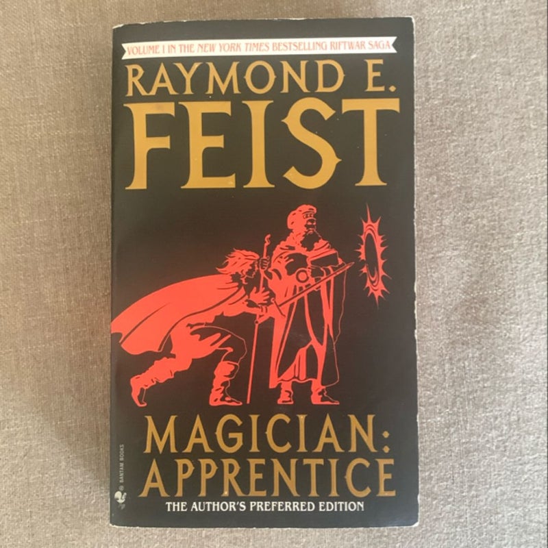 MAGICIAN: APPRENTICE- Mass Market Paperback