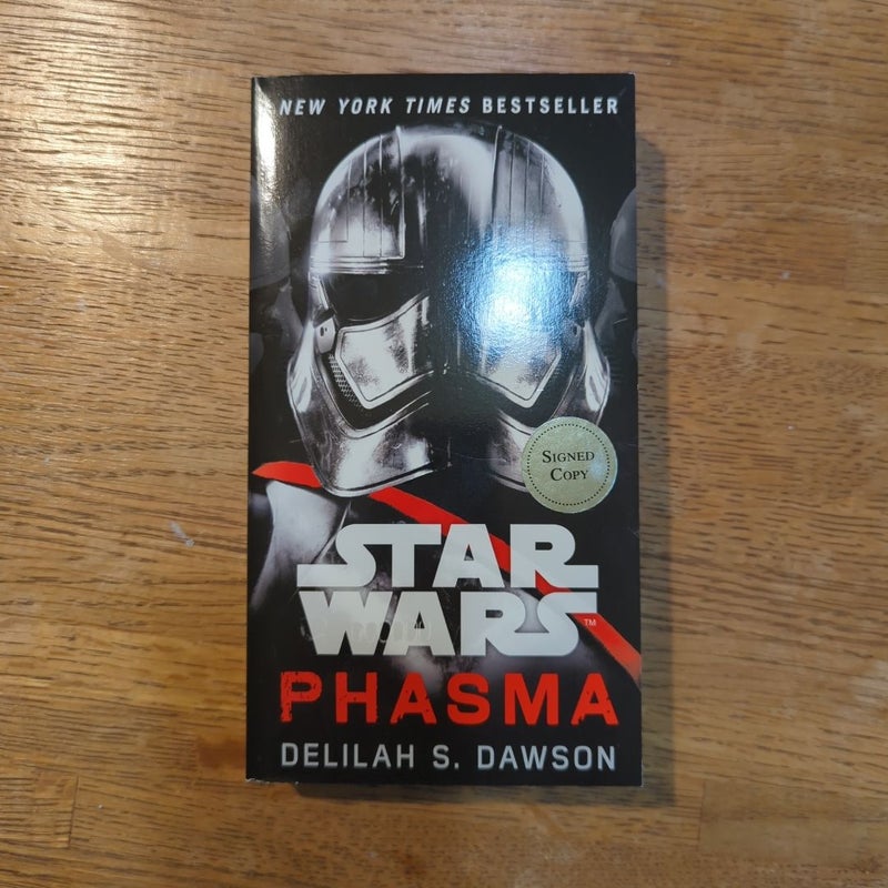 Phasma (Star Wars) - SIGNED