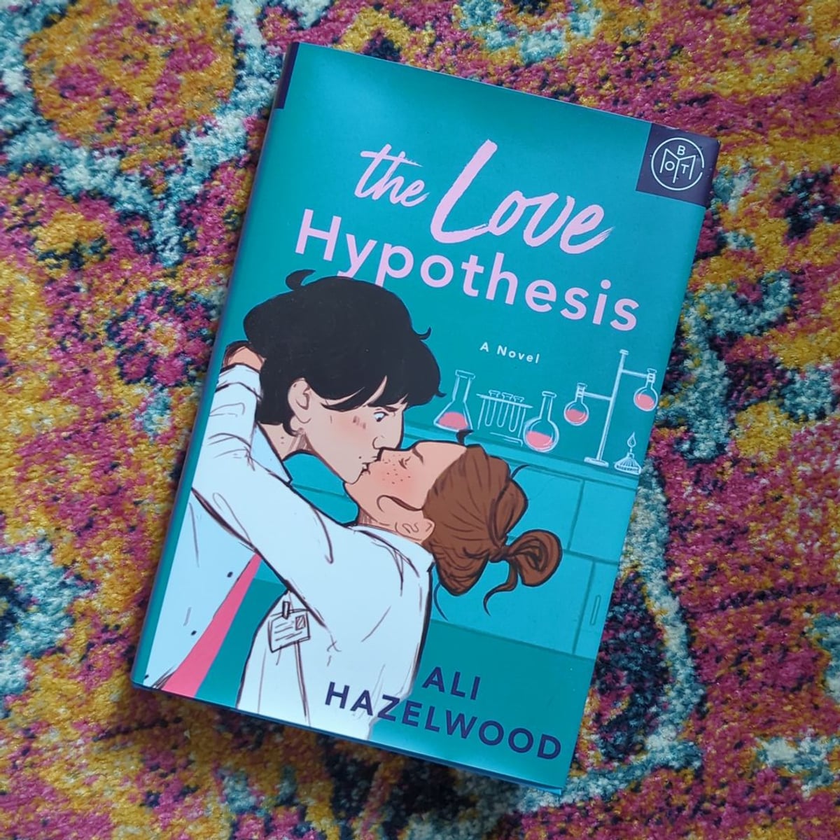 The Love Hypothesis by Ali Hazelwood, Hardcover | Pangobooks