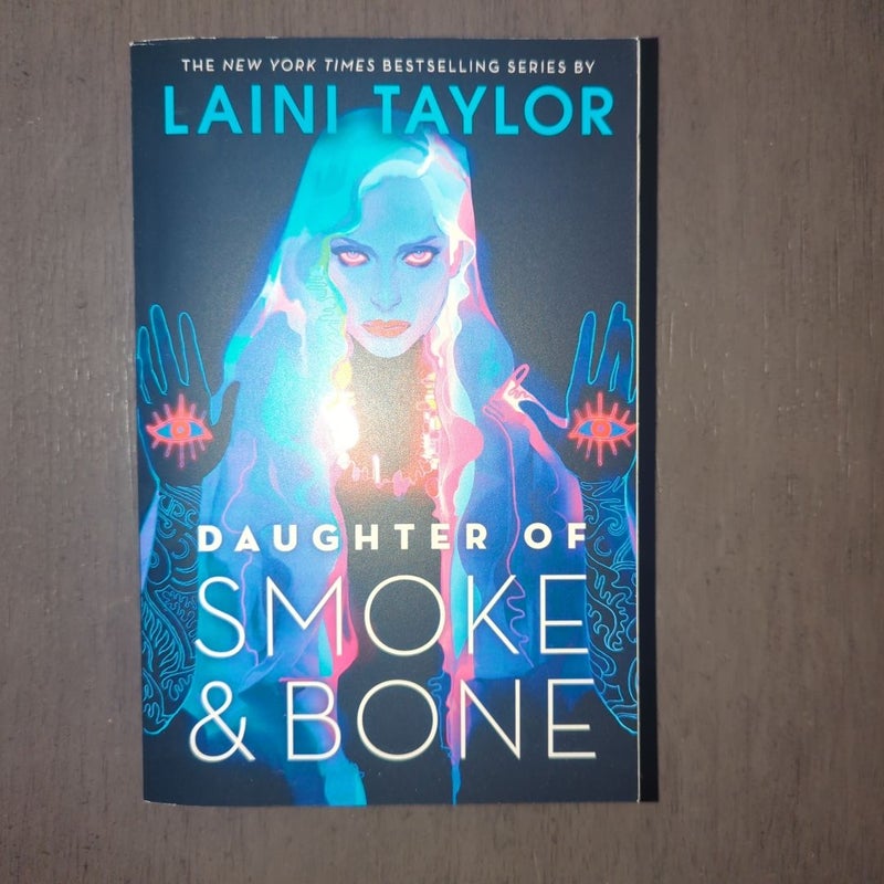 Daughter of Smoke and Bone