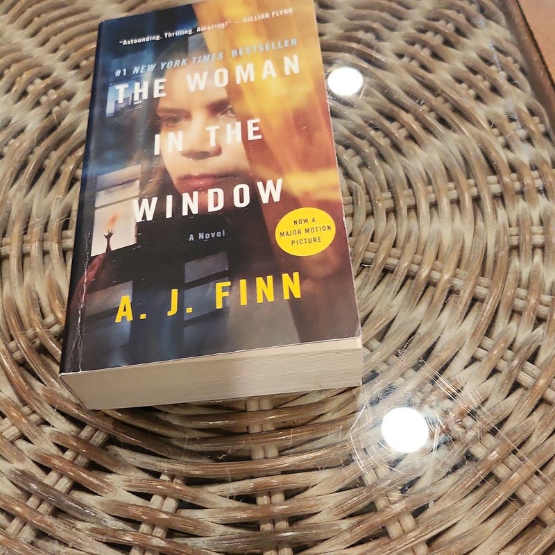 The Woman in the Window [Movie Tie-In] I