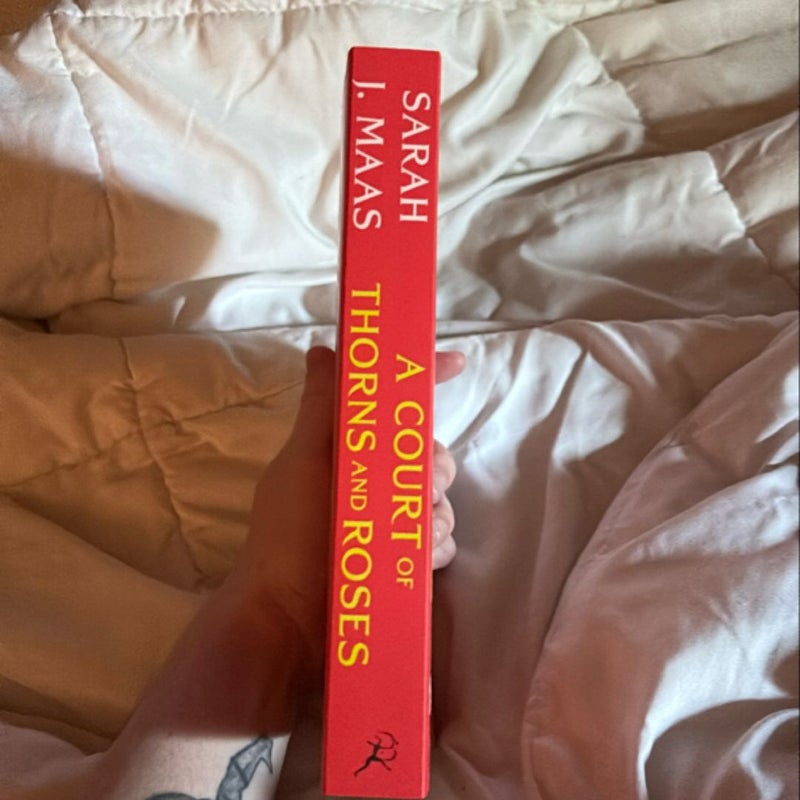 A Court of Thorns and Roses
