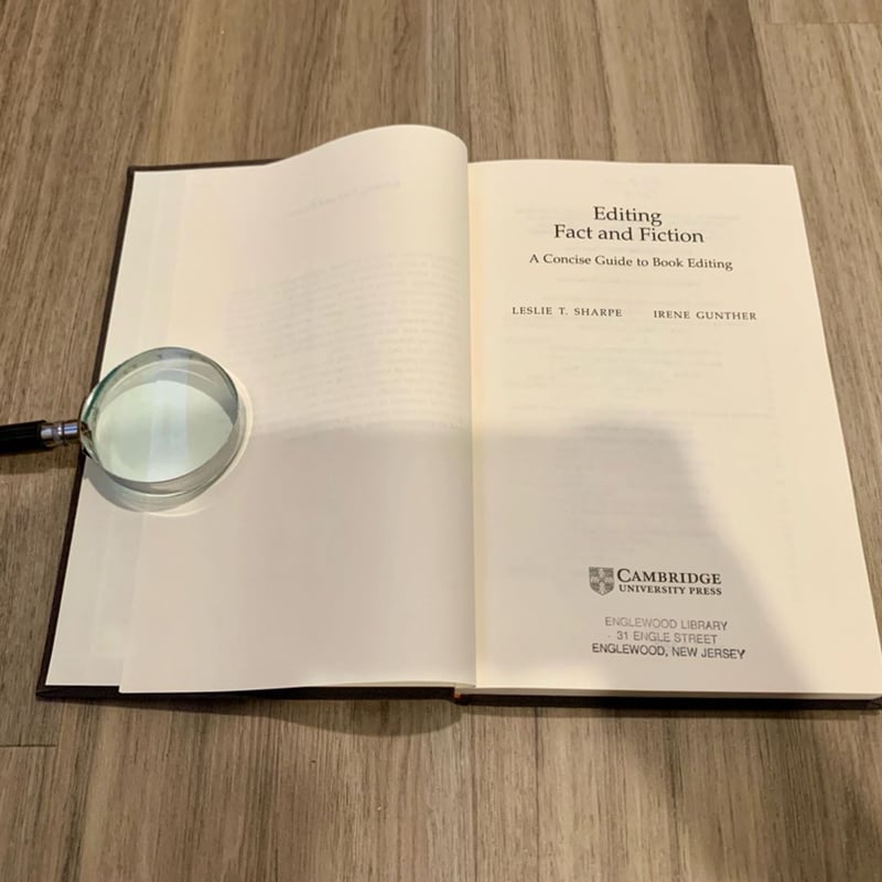 Editing Fact and Fiction by Leslie T. Sharpe, Irene Günther, Richard Marek