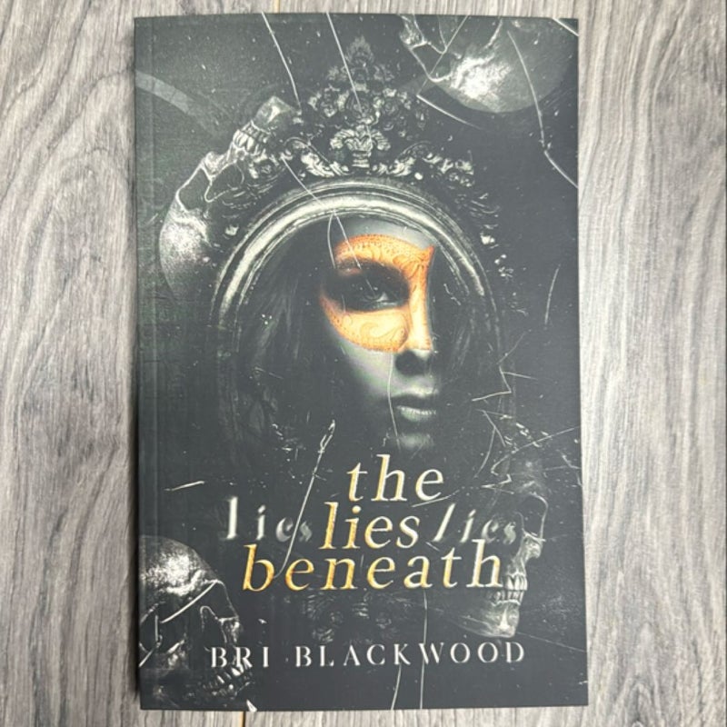 The Lies Beneath (Blackout Romance)