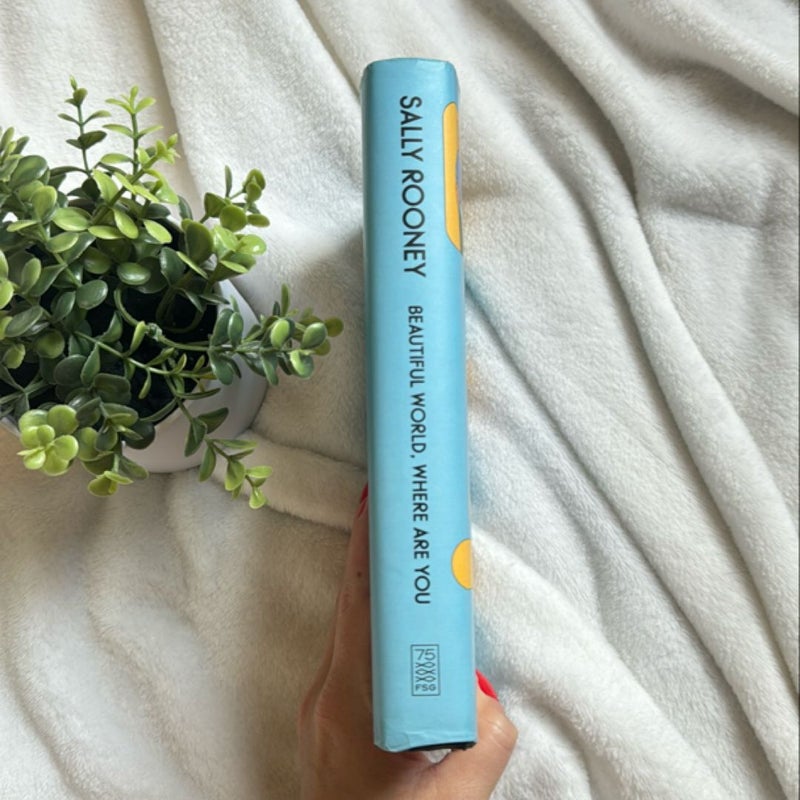 Beautiful World, Where Are You- B&N exclusive with bonus story Mr.Salary