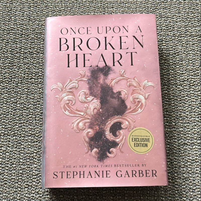 Once Upon A Broken Heart Barnes & Noble Eclusive First Edition