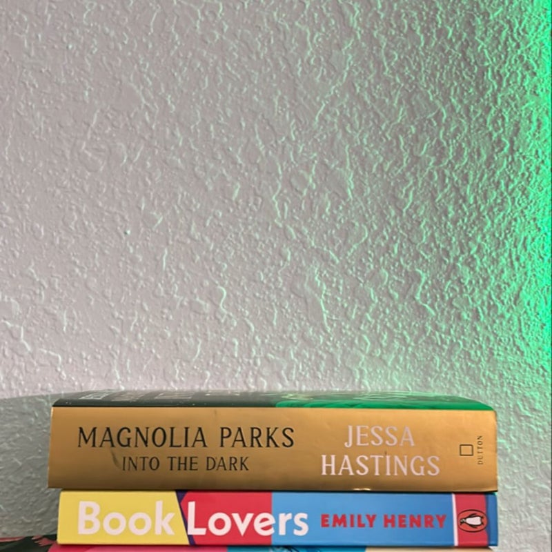 Magnolia Parks: into the Dark