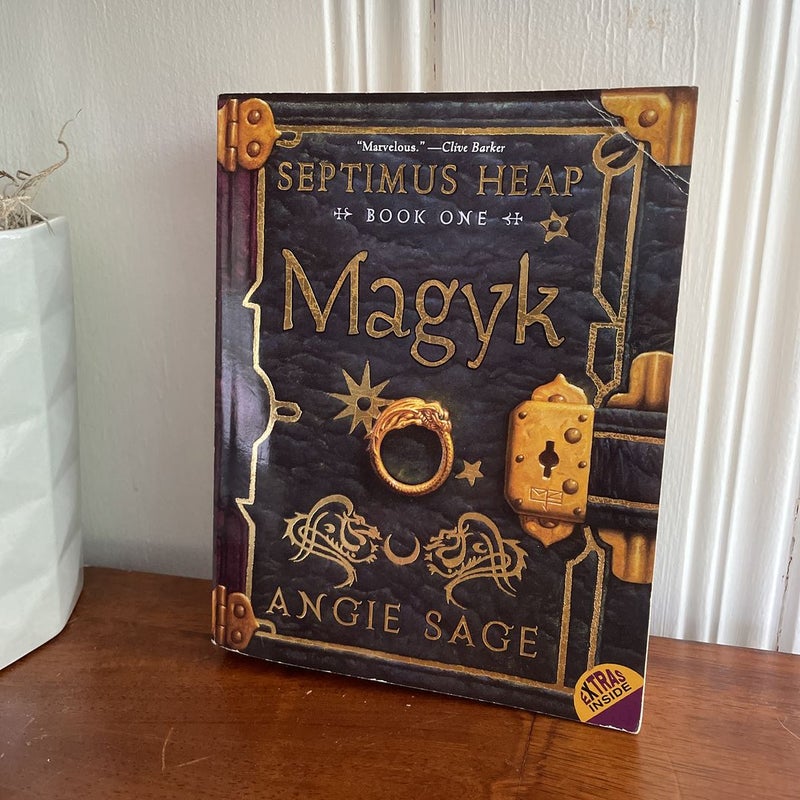 Septimus Heap, Book One: Magyk